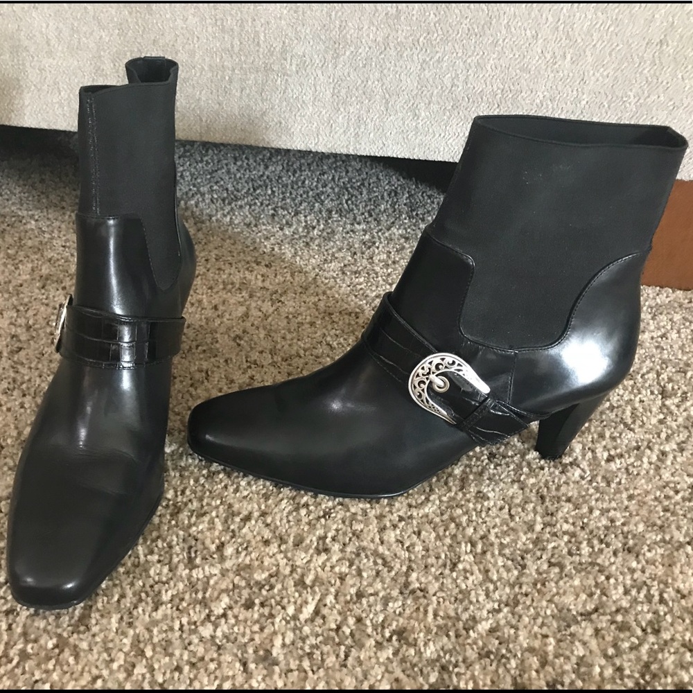 Brighton Rosita Boots, NWT